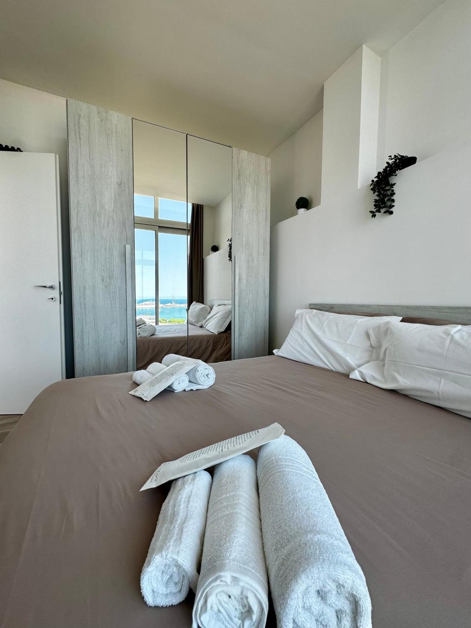 Palermo Inn Marina Exclusive View Exterior foto