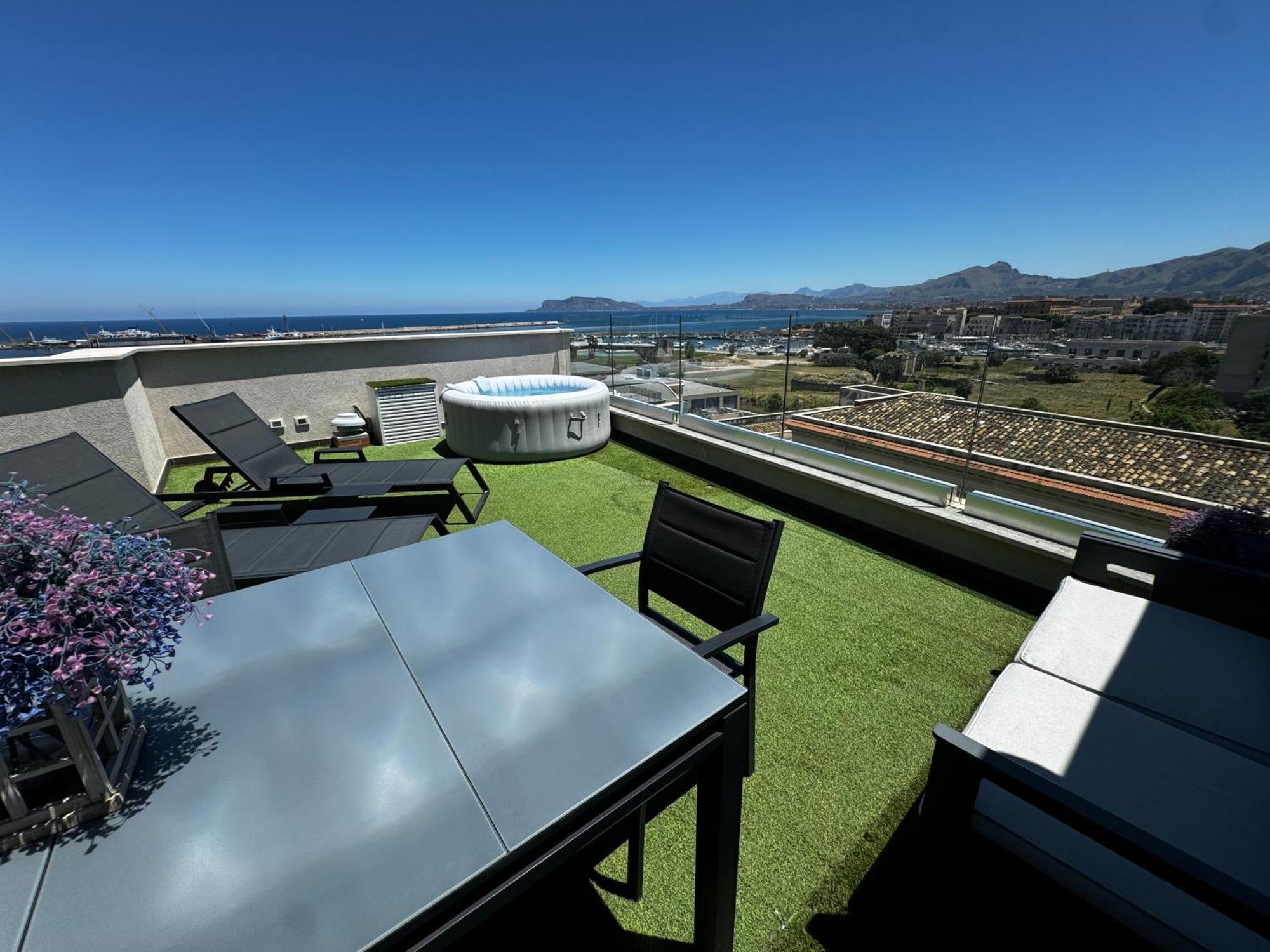 Palermo Inn Marina Exclusive View Exterior foto